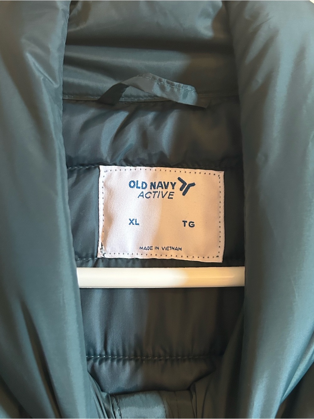 OLD NAVY Green Lightweight Quilted Puffer Jacket - Picture 2 of 9